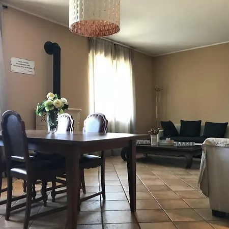 Casa Ticchia * Garda (Verona)